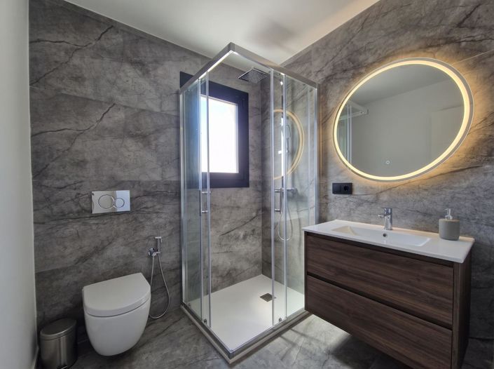 Image No.8-3 Bed Villa for sale