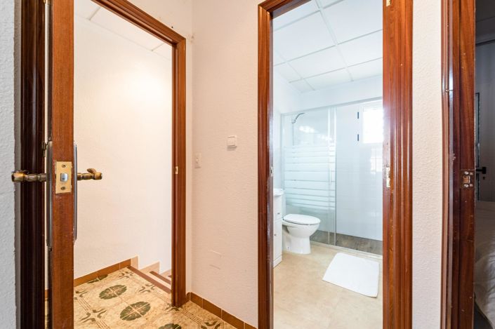 Image No.31-4 Bed Duplex for sale