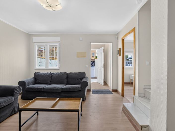 Image No.4-3 Bed Townhouse for sale