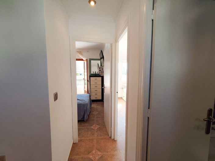 Image No.23-3 Bed Townhouse for sale