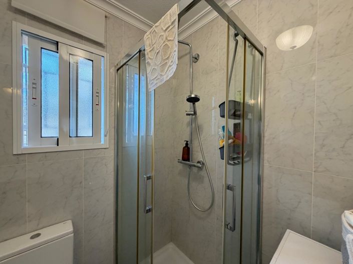 Image No.30-4 Bed Villa for sale