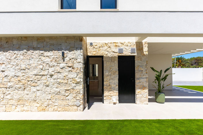 Image No.30-4 Bed Villa for sale