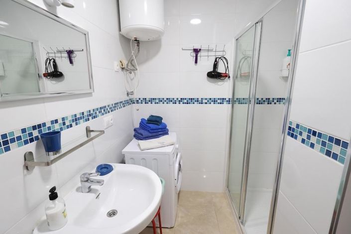 Image No.6-2 Bed Bungalow for sale