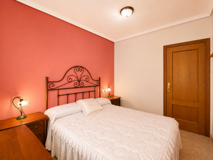 Image No.31-2 Bed Apartment for sale