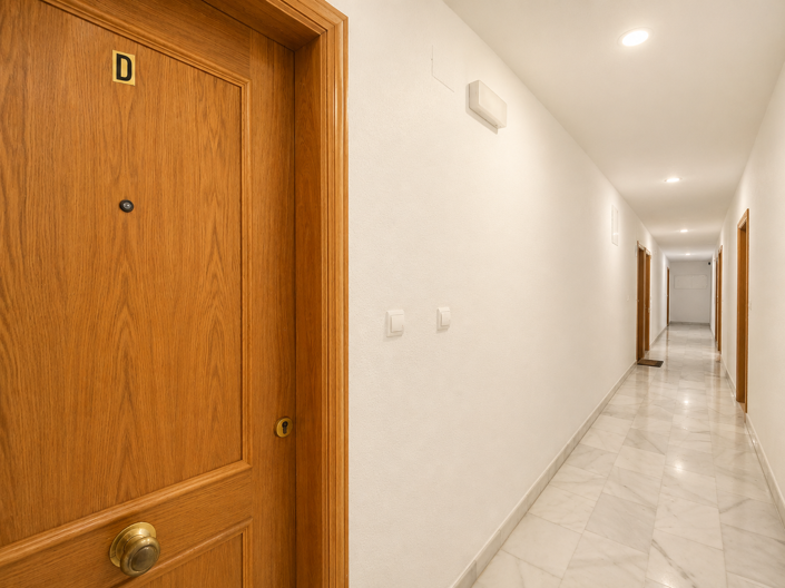 Image No.32-2 Bed Apartment for sale