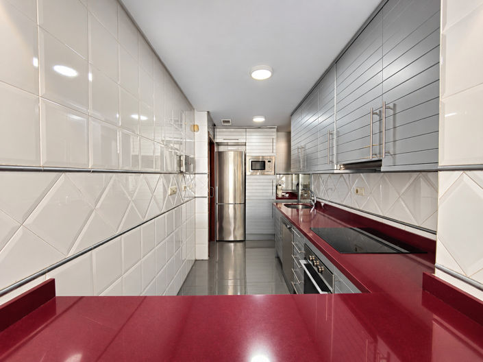Image No.18-3 Bed Apartment for sale