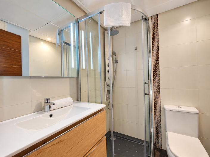 Image No.24-3 Bed Apartment for sale