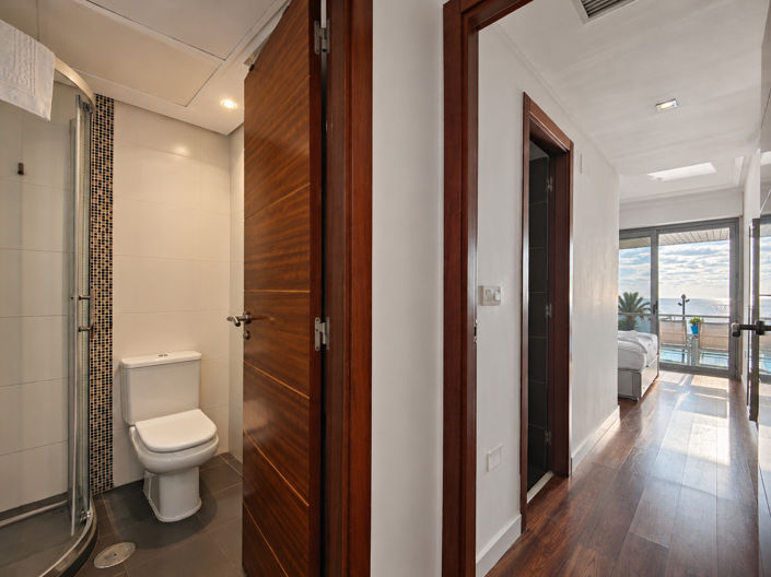 Image No.25-3 Bed Apartment for sale
