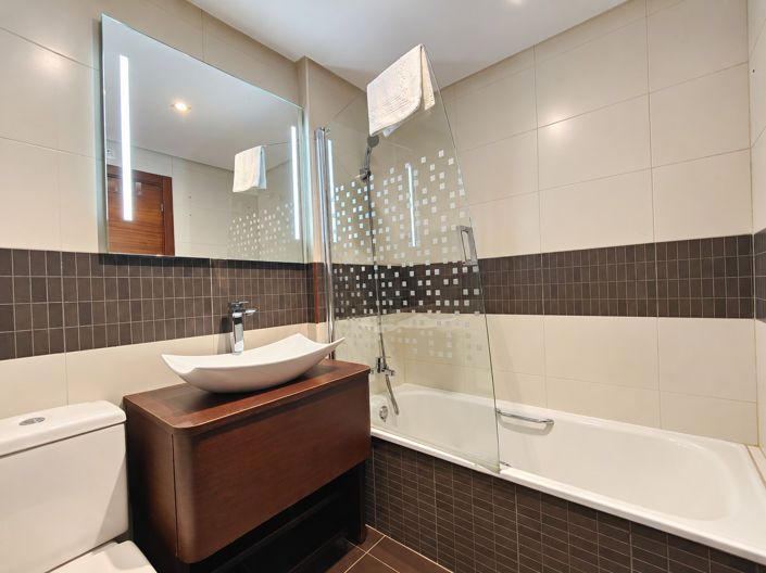 Image No.29-3 Bed Apartment for sale