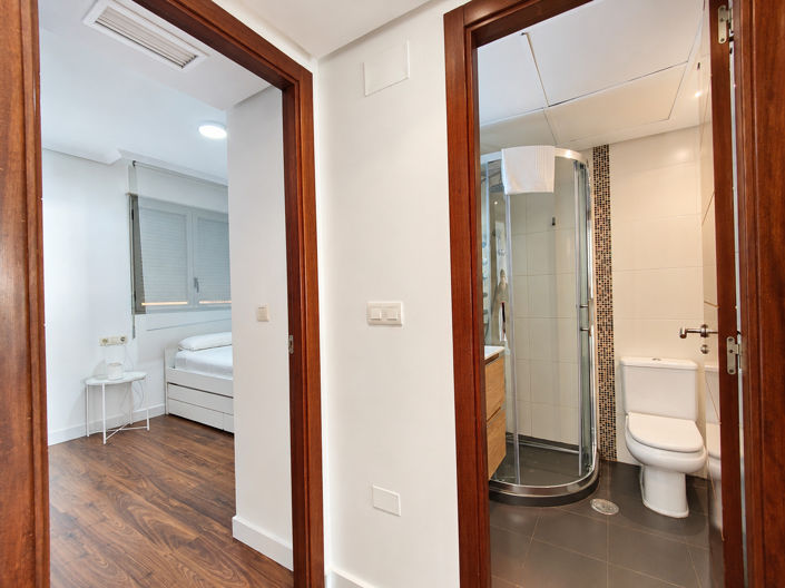 Image No.30-3 Bed Apartment for sale