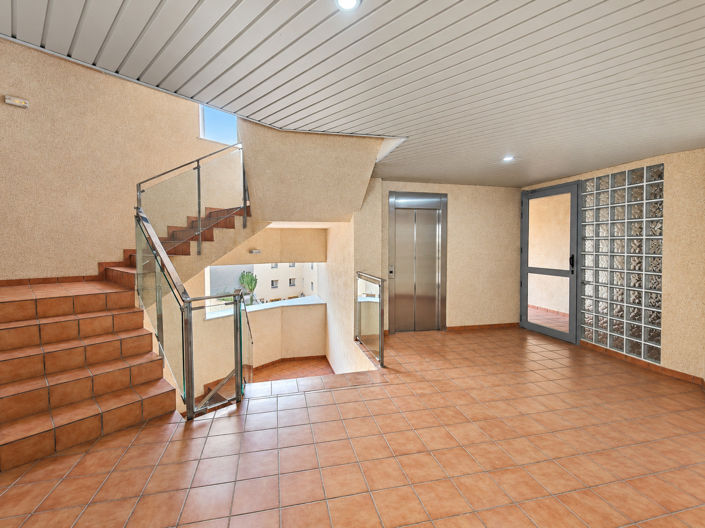 Image No.40-3 Bed Apartment for sale