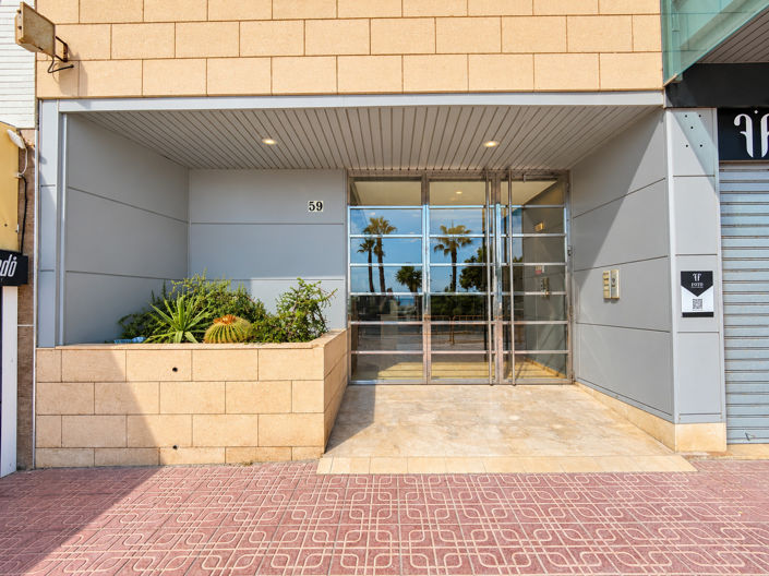 Image No.43-3 Bed Apartment for sale