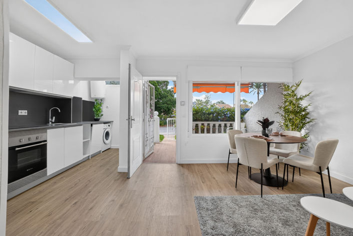Image No.2-2 Bed Bungalow for sale