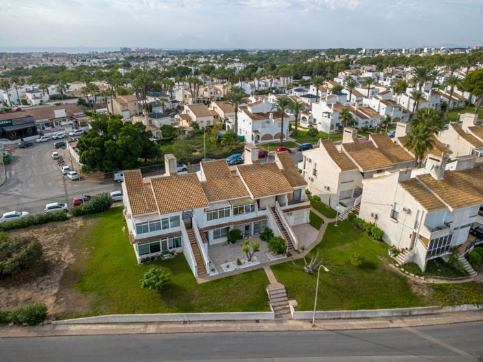 Image No.31-2 Bed Bungalow for sale