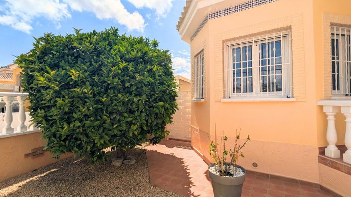 Image No.8-3 Bed Villa for sale