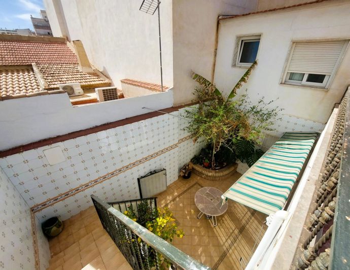 Image No.4-3 Bed House for sale