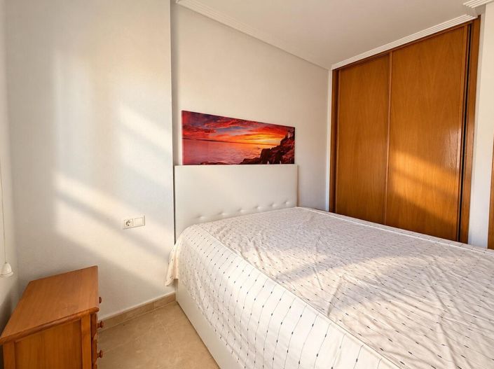Image No.9-2 Bed Apartment for sale