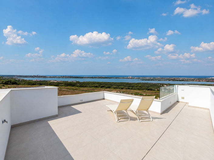 Image No.3-3 Bed Villa for sale