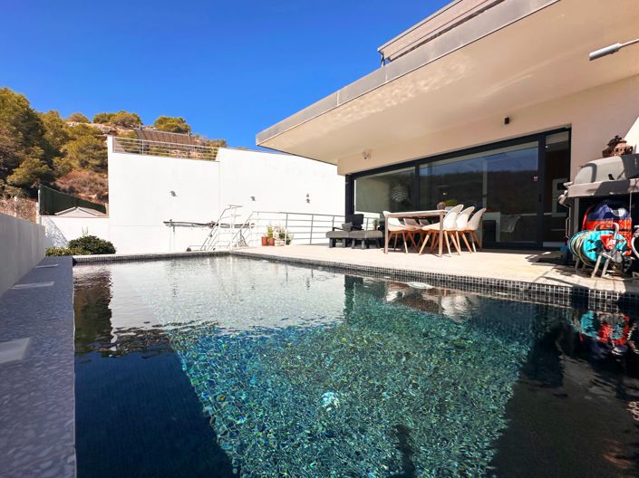 Image No.21-5 Bed Villa for sale