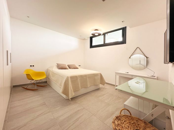 Image No.30-5 Bed Villa for sale