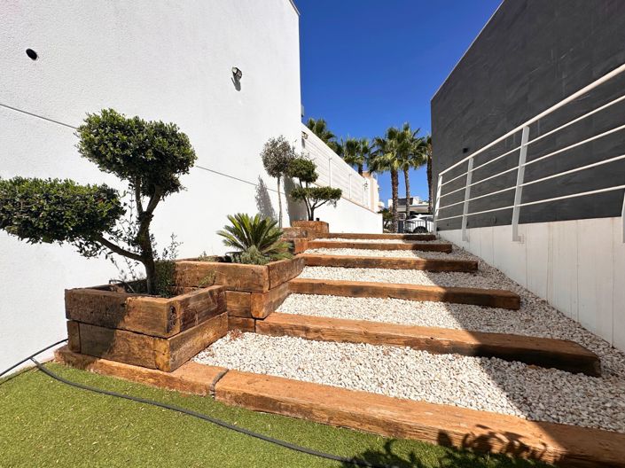 Image No.39-5 Bed Villa for sale