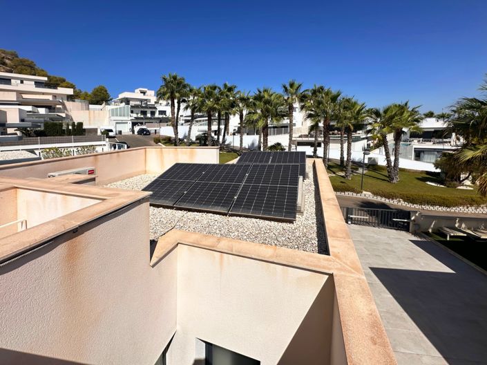 Image No.47-5 Bed Villa for sale