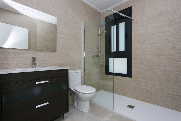 Image No.27-3 Bed Townhouse for sale