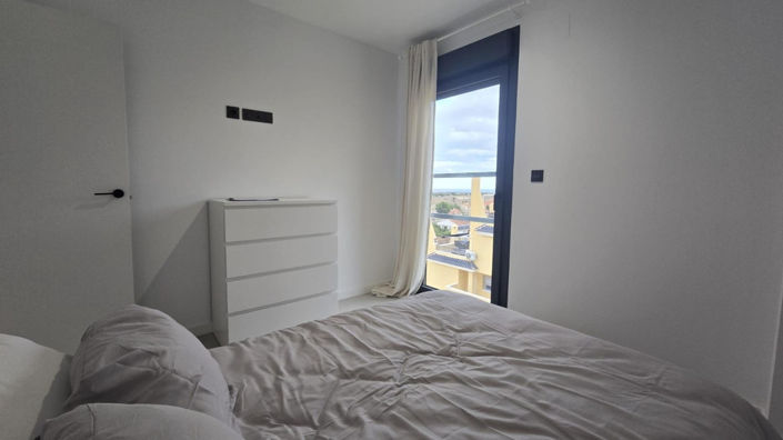 Image No.21-2 Bed Apartment for sale