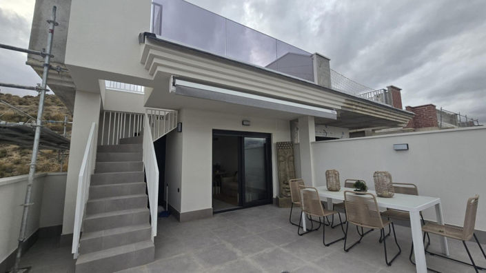 Image No.32-2 Bed Apartment for sale