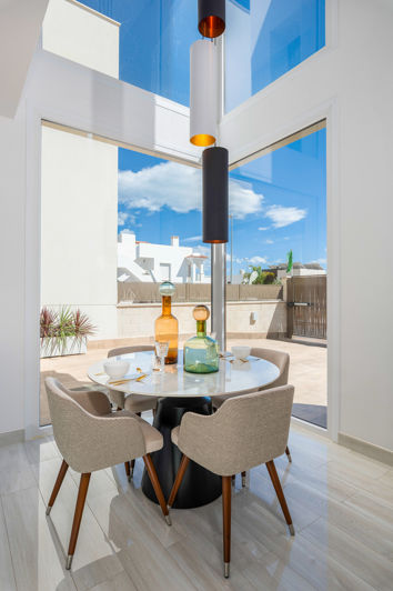 Image No.37-3 Bed Villa for sale