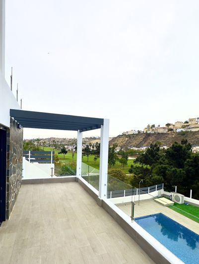 Image No.32-3 Bed Villa for sale