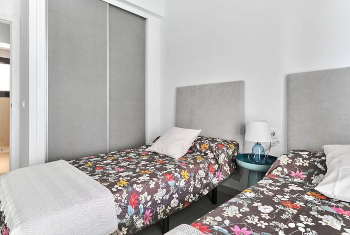 Image No.29-2 Bed Apartment for sale