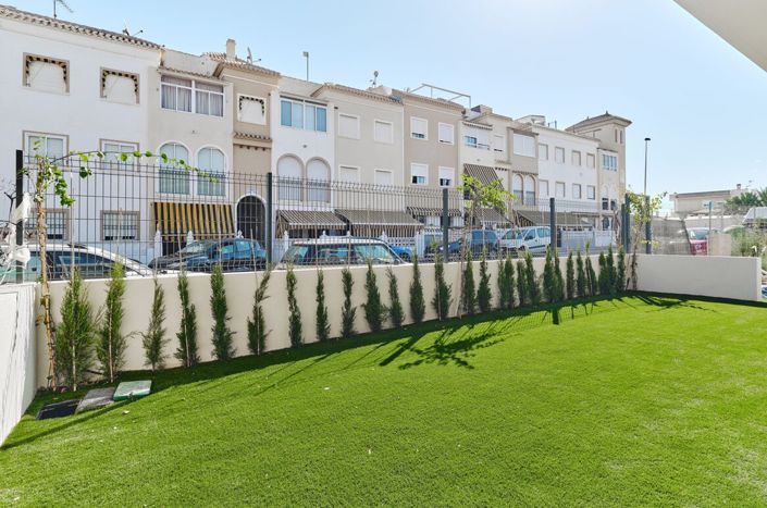 Image No.43-2 Bed Apartment for sale