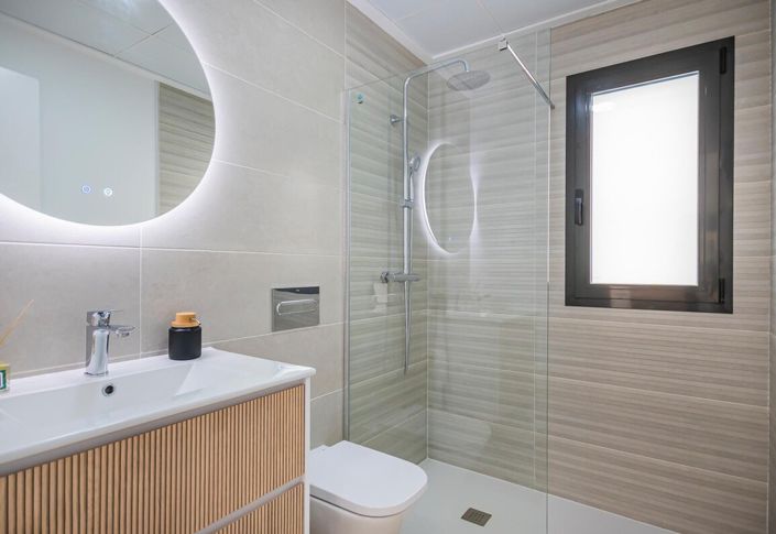Image No.44-3 Bed Villa for sale