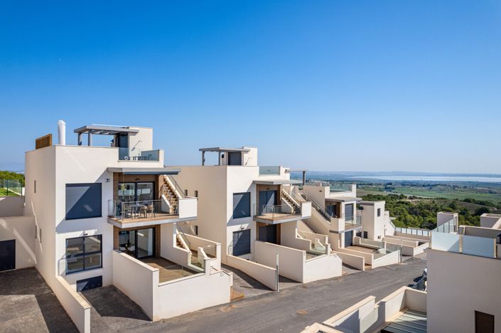 Image No.28-2 Bed Villa for sale