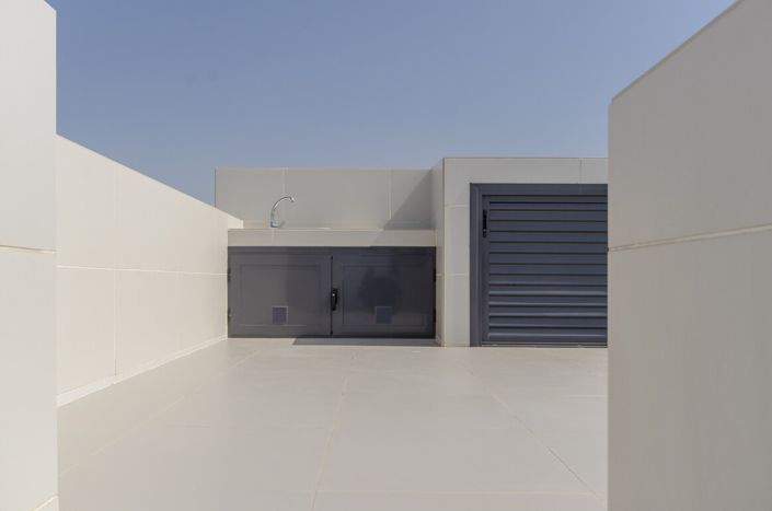 Image No.26-3 Bed Villa for sale