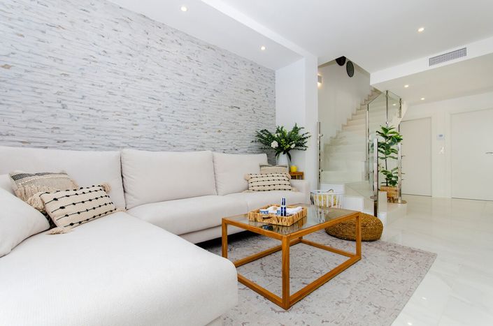 Image No.40-3 Bed Villa for sale