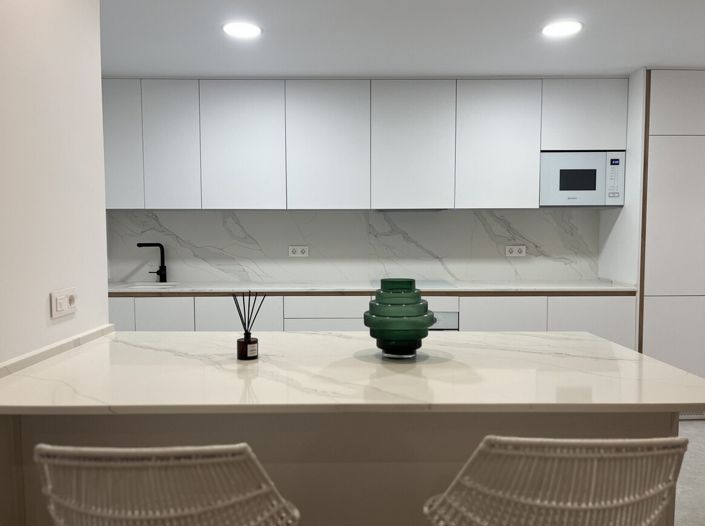 Image No.26-3 Bed Apartment for sale