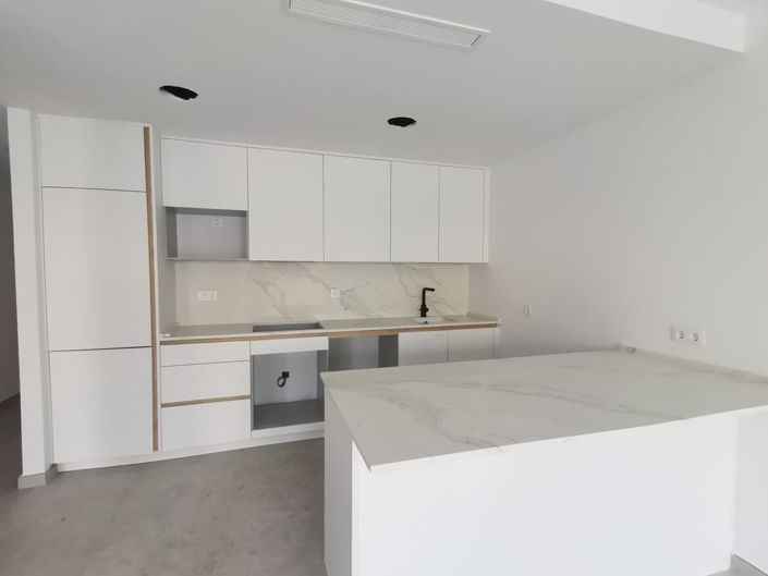 Image No.6-3 Bed Apartment for sale