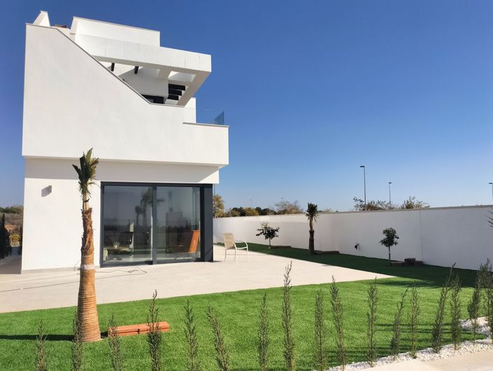 Image No.11-3 Bed Villa for sale