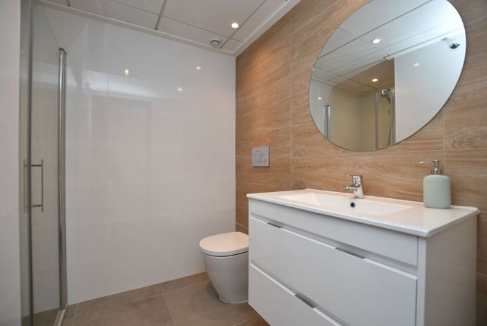Image No.23-2 Bed Villa for sale