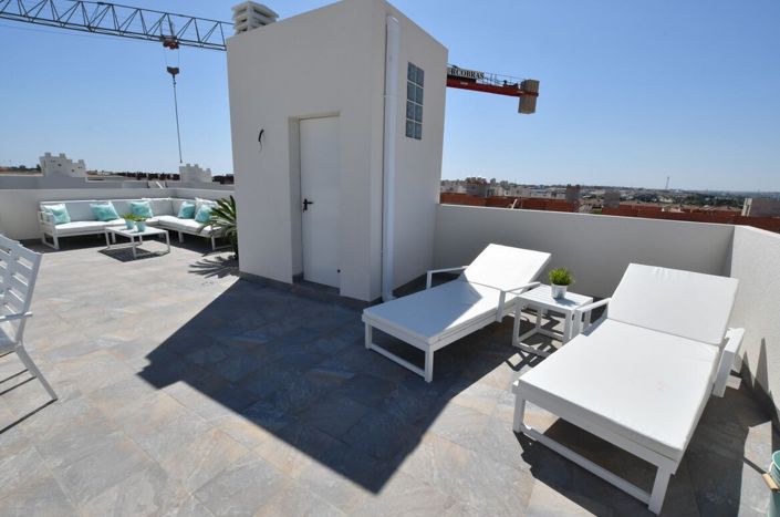 Image No.29-2 Bed Villa for sale