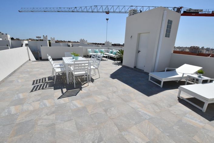 Image No.32-2 Bed Villa for sale