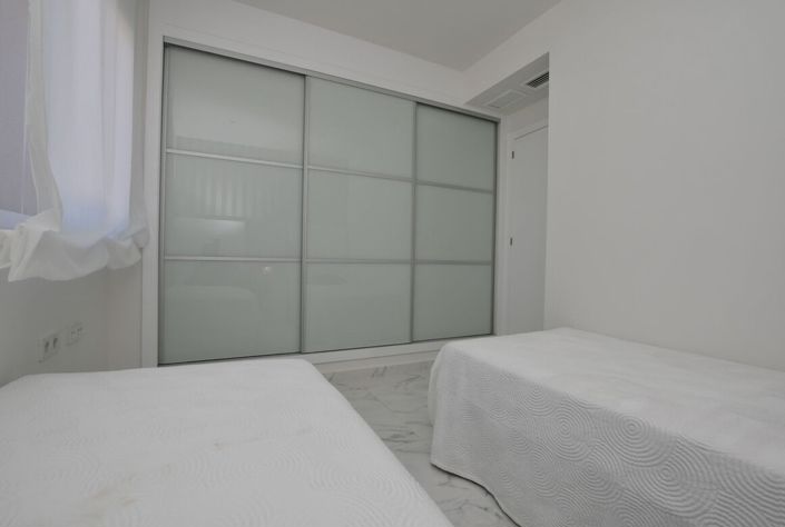 Image No.7-2 Bed Villa for sale