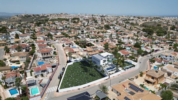 Image No.44-3 Bed Villa for sale