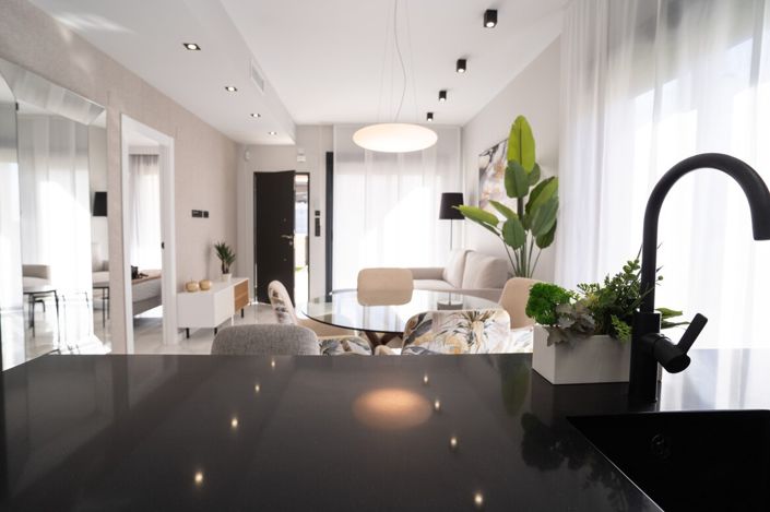 Image No.24-2 Bed Apartment for sale