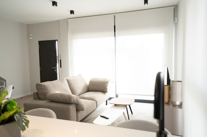Image No.8-2 Bed Apartment for sale