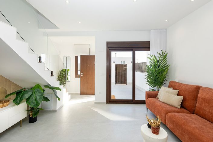 Image No.8-3 Bed Villa for sale