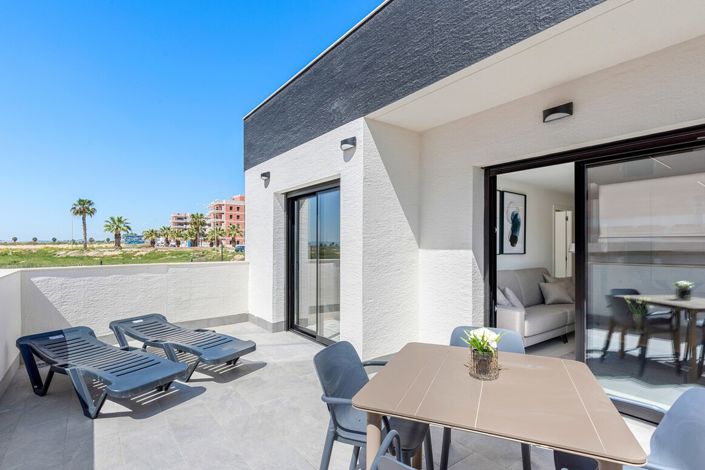Image No.8-3 Bed Apartment for sale