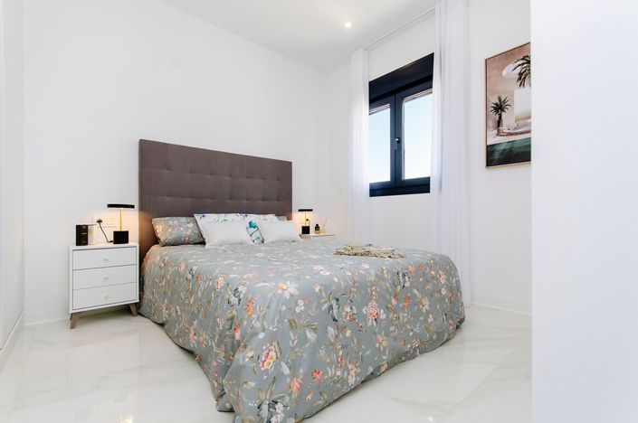 Image No.13-3 Bed Villa for sale